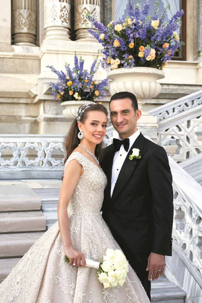 ÖMER GÜRSOY VE GÖKÇE ATAKAŞ EVLENDİ