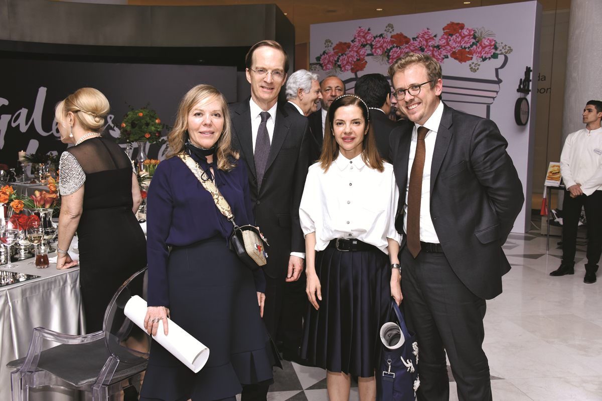 SABANCI AİLESİ’Nİ BULUŞTURAN GÖRKEMLİ AÇILIŞ