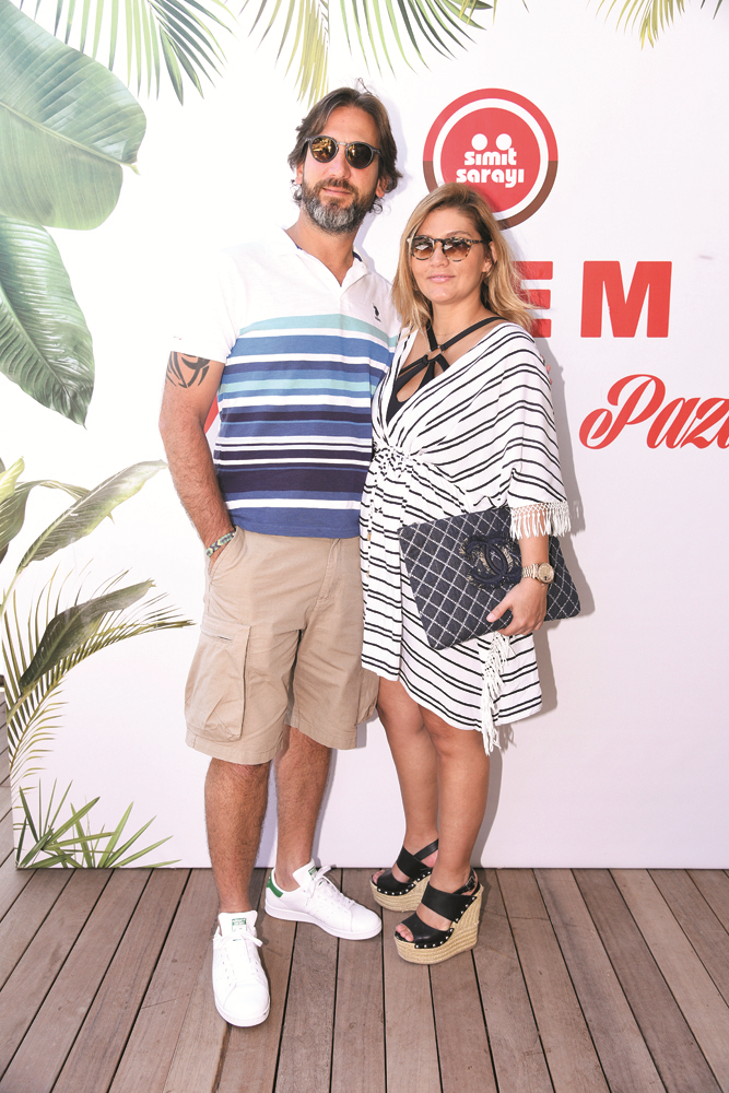 ALAÇATIDA MUTLU PAZAR KAHVALTISI