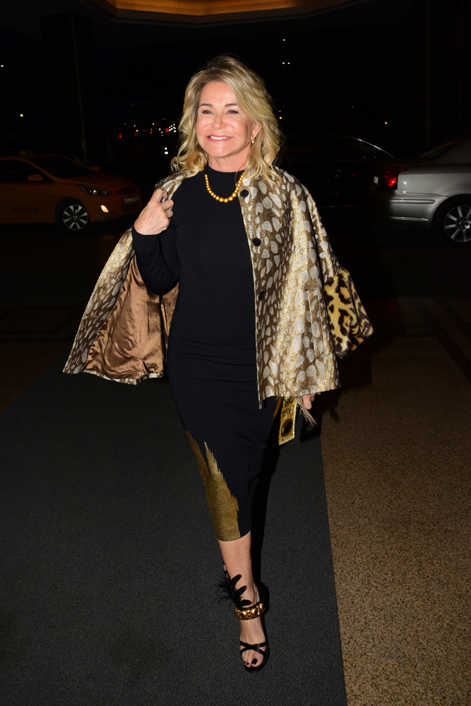 ALİ SUNAL VE NAZLI KURBANZADE EVLENDİ