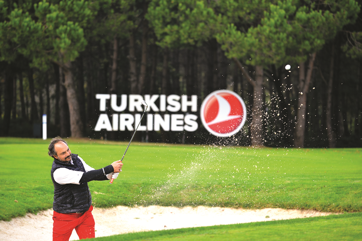 ÜNLÜ GOLFÇÜLER BİR ARADA