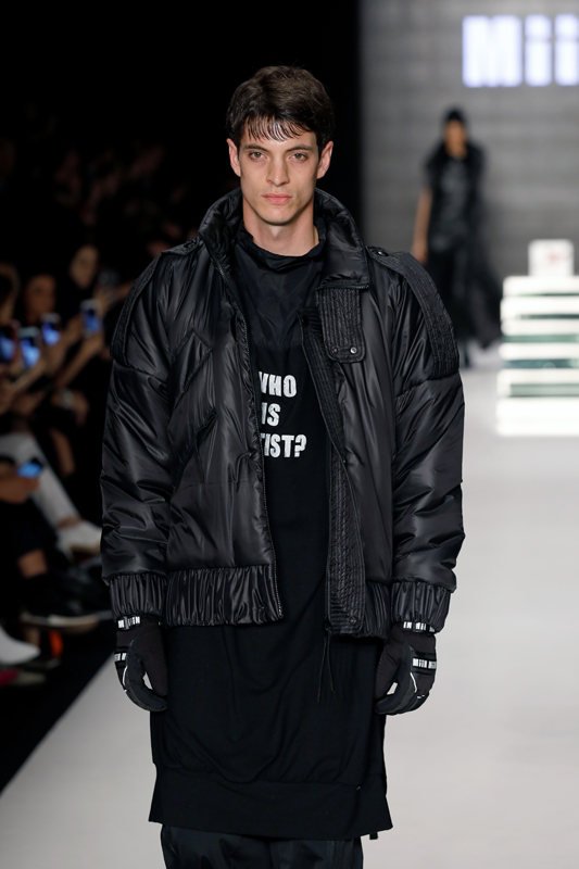 ÖZGÜN VE AKILDA KALICI