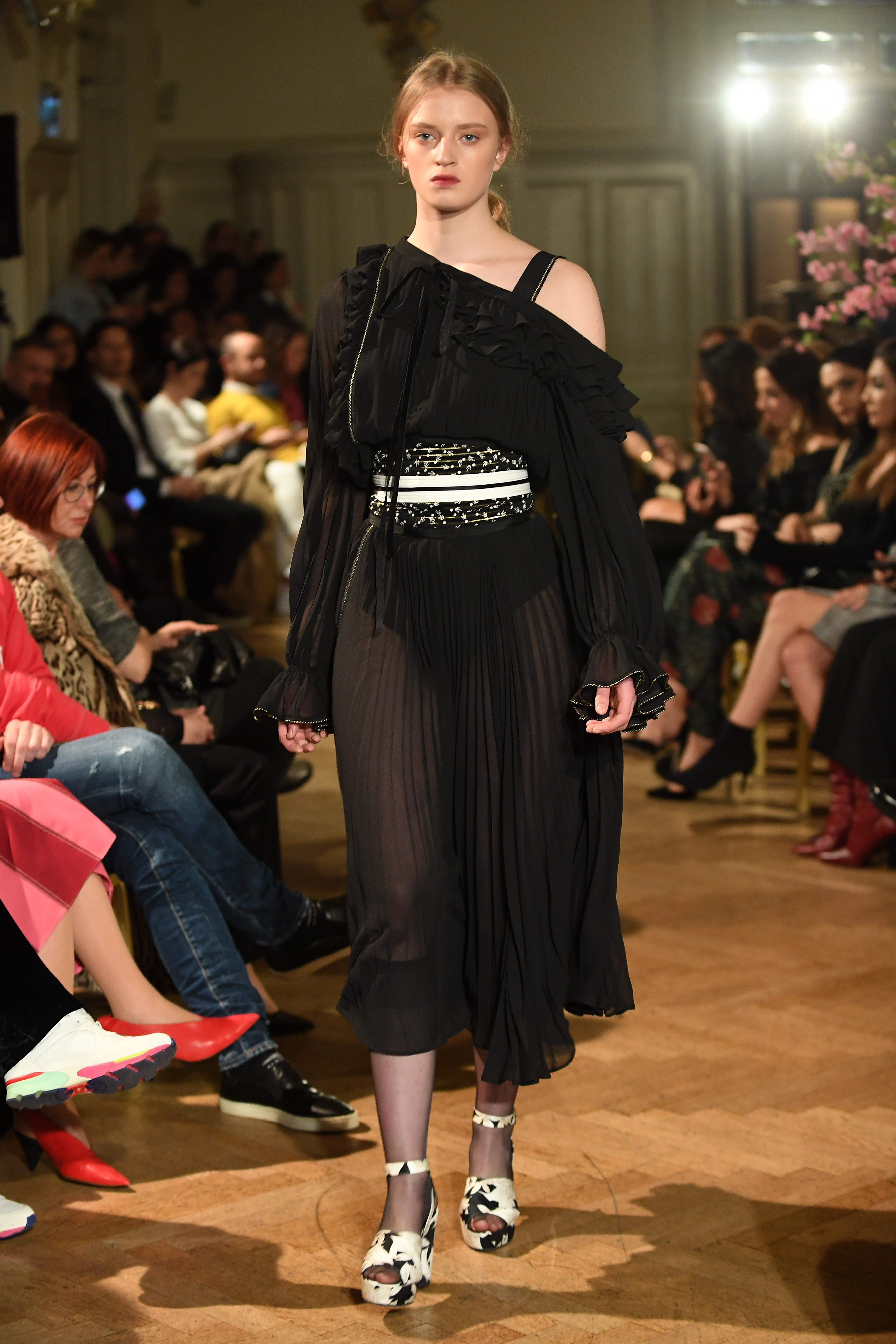 GÜL AĞIŞIN GÜÇLÜ KADINLARI