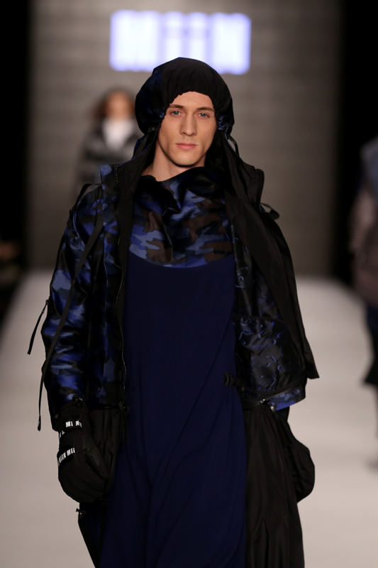 ÖZGÜN VE AKILDA KALICI