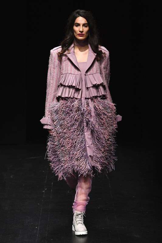 GENÇ TASARIMCILARDAN ŞOV