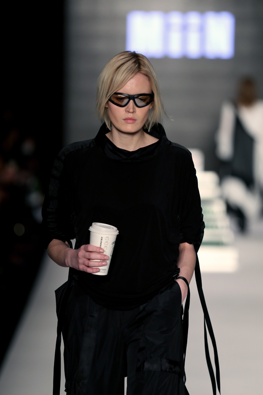 ÖZGÜN VE AKILDA KALICI