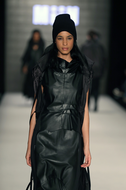 ÖZGÜN VE AKILDA KALICI