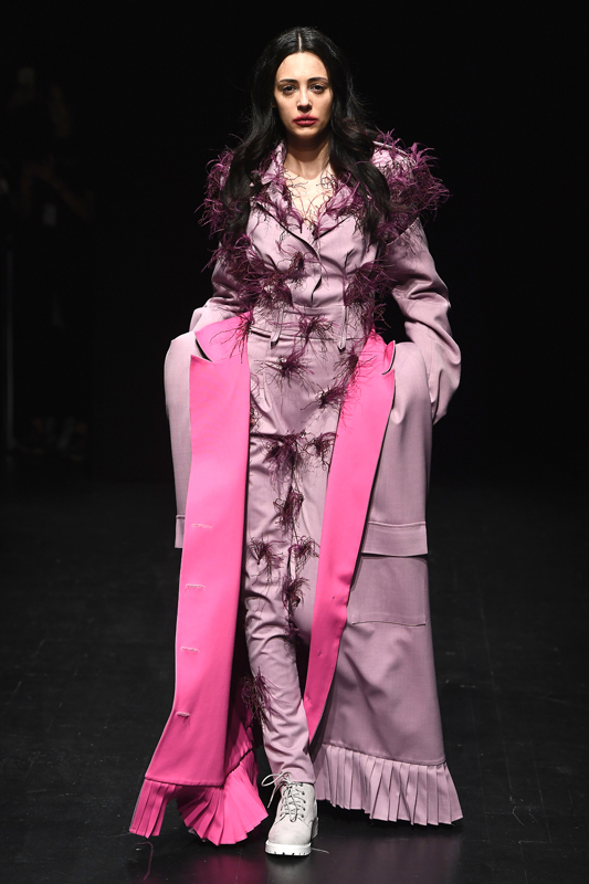 GENÇ TASARIMCILARDAN ŞOV