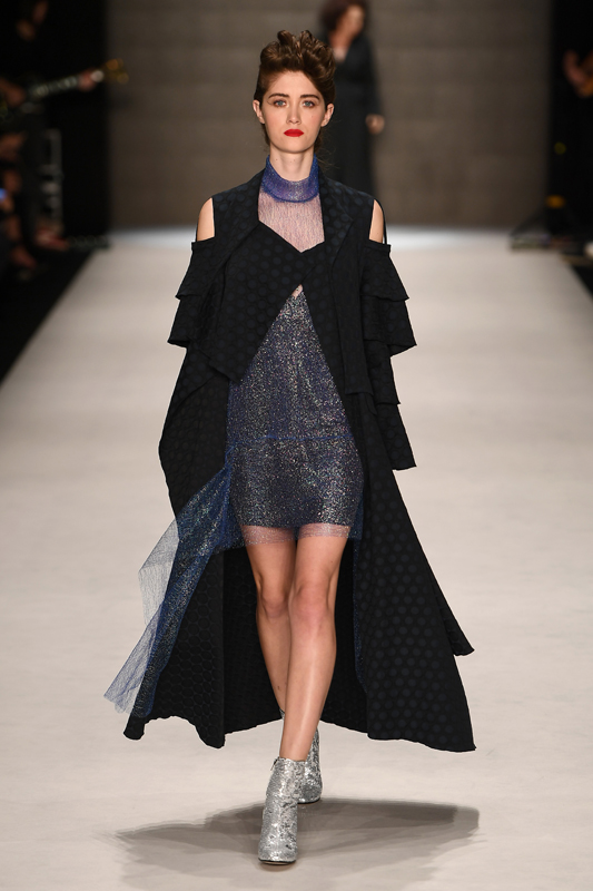 BELMA ÖZDEMİR AUTONOMOUS DEFİLESİ