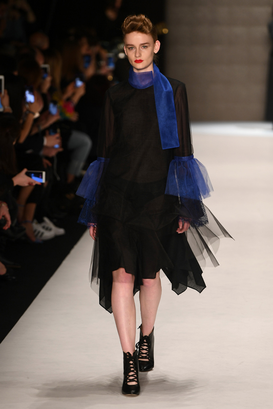 BELMA ÖZDEMİR AUTONOMOUS DEFİLESİ