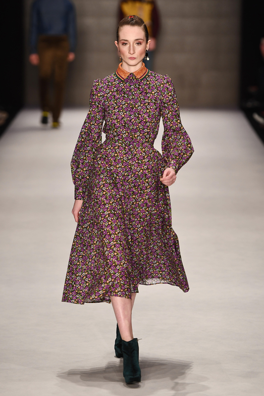 NİYAZİ ERDOĞANDAN KADIN KOLEKSİYONU