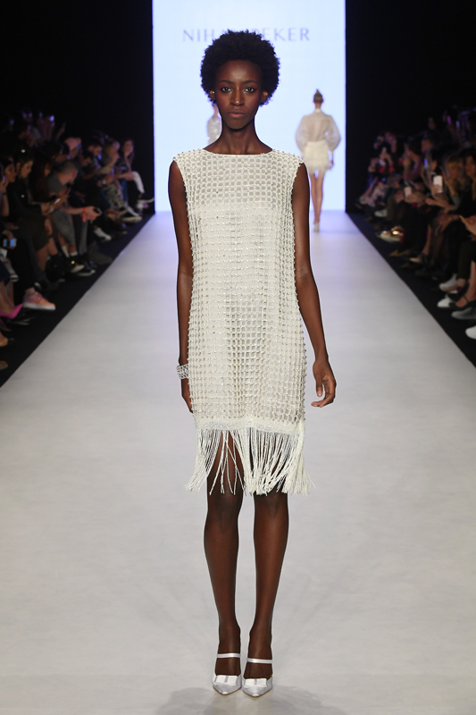 İLHAM KAYNAĞI KAR TANELERİ