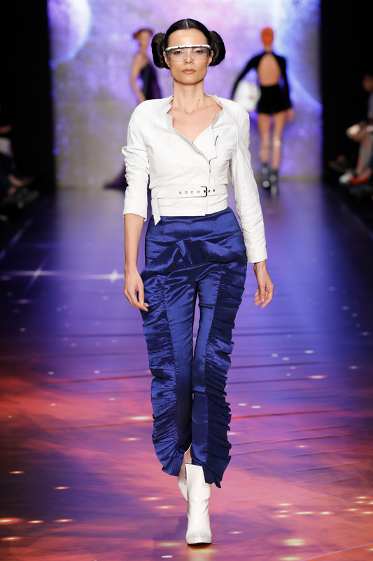 SIRADIŞI VE GİZEMLİ