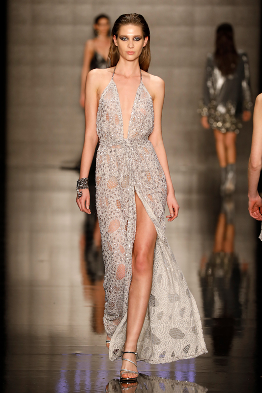 ŞIK VE GÖSTERİŞLİ