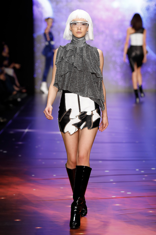 SIRADIŞI VE GİZEMLİ