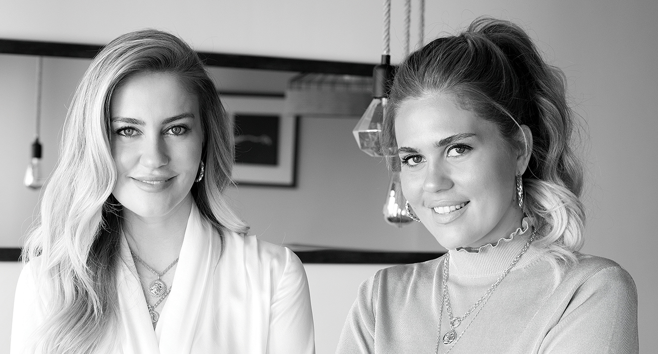 İLHAMINI GEÇMİŞTEN ALIYOR