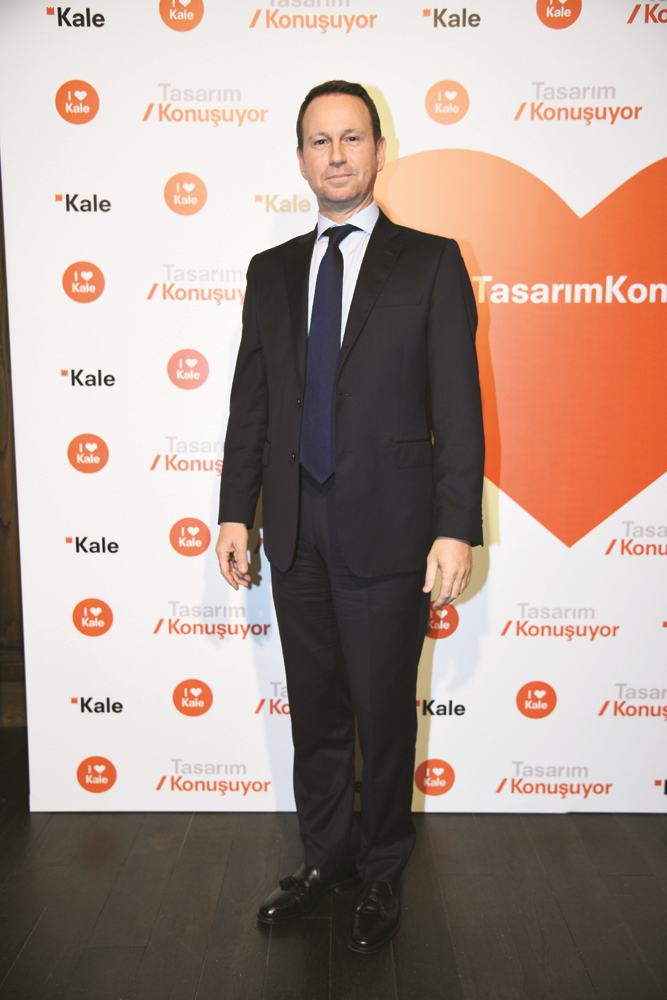 BAŞARILI İSİMLERİN TASARIM SERÜVENLERİ