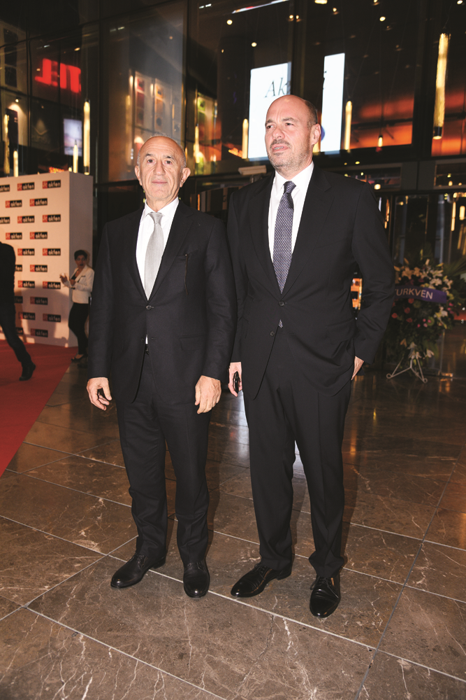 AKFEN HOLDİNG KONSERLİ KUTLAMA