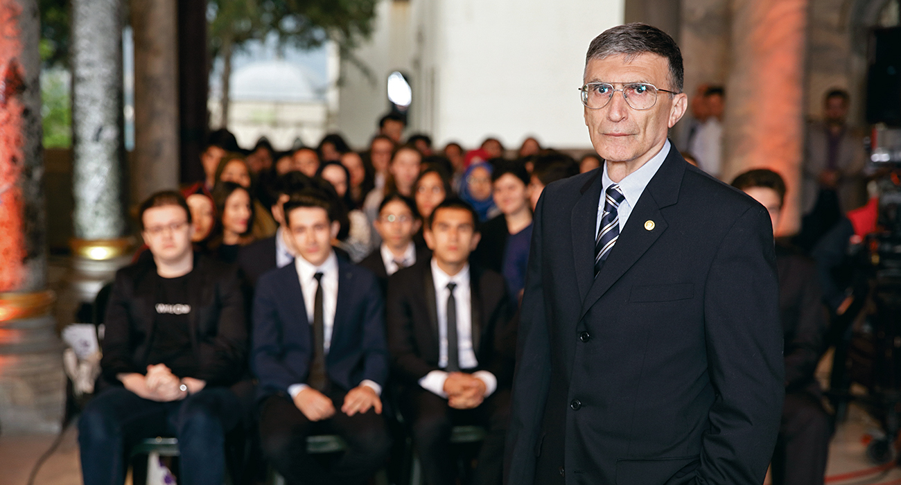 BİLİM DALINDA NOBEL ALAN İLK TÜRK AZİZ SANCAR