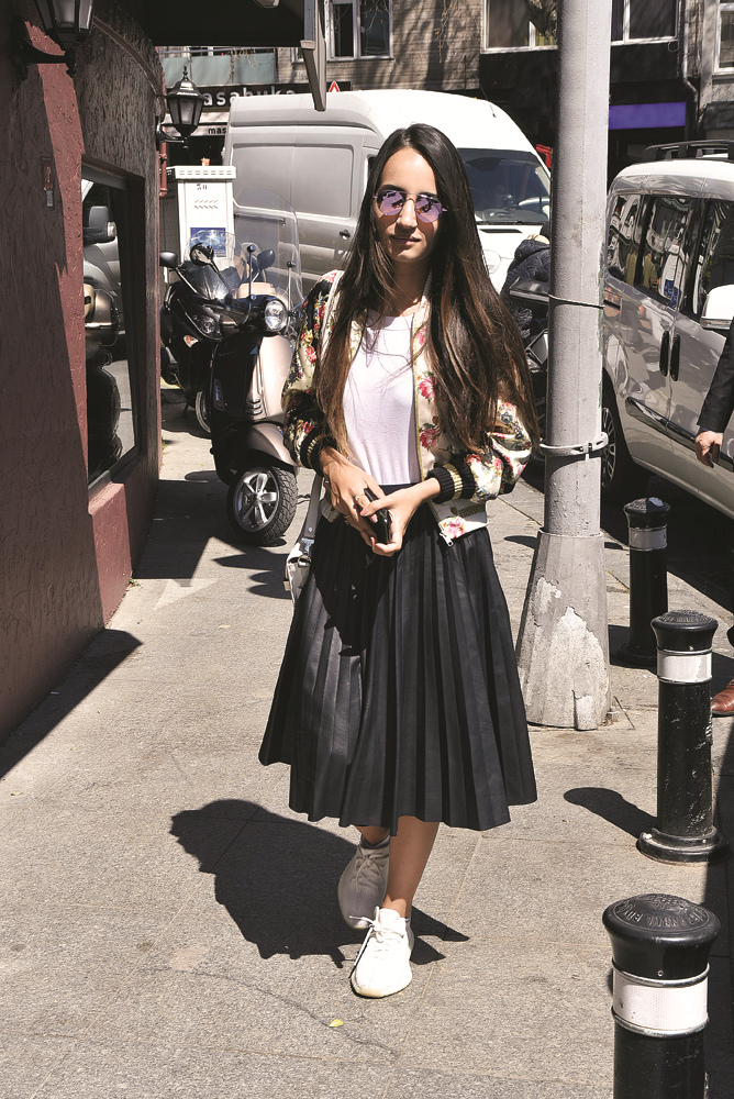 İSTANBUL CADDELERİ