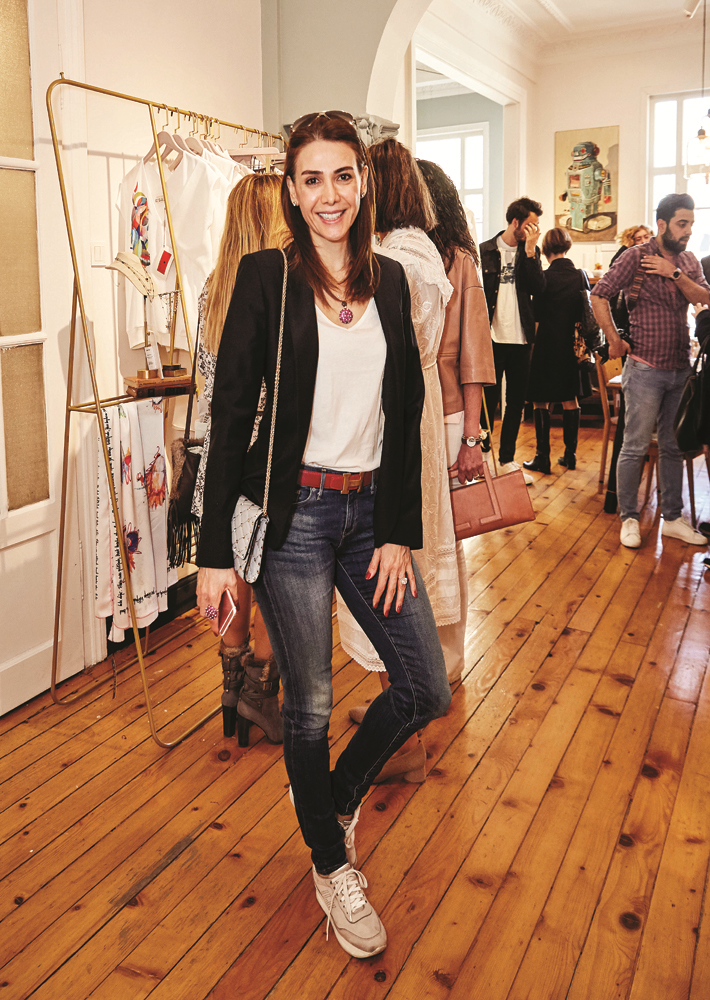 YENİ MEKAN YENİ HİKAYELER