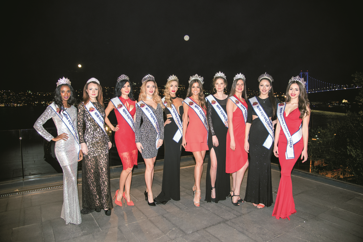 TESCİLLİ GÜZELLERİN BOĞAZ KEYFİ