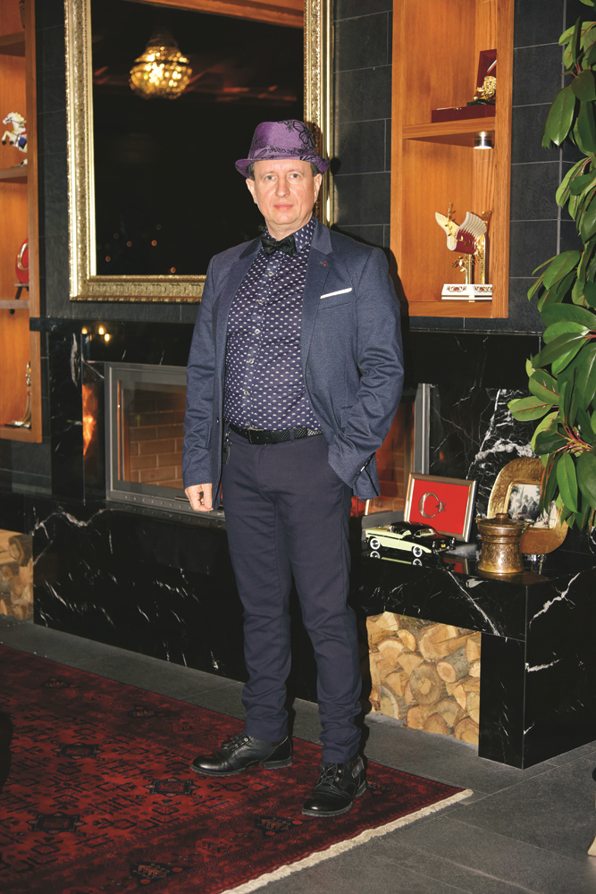 TESCİLLİ GÜZELLERİN BOĞAZ KEYFİ