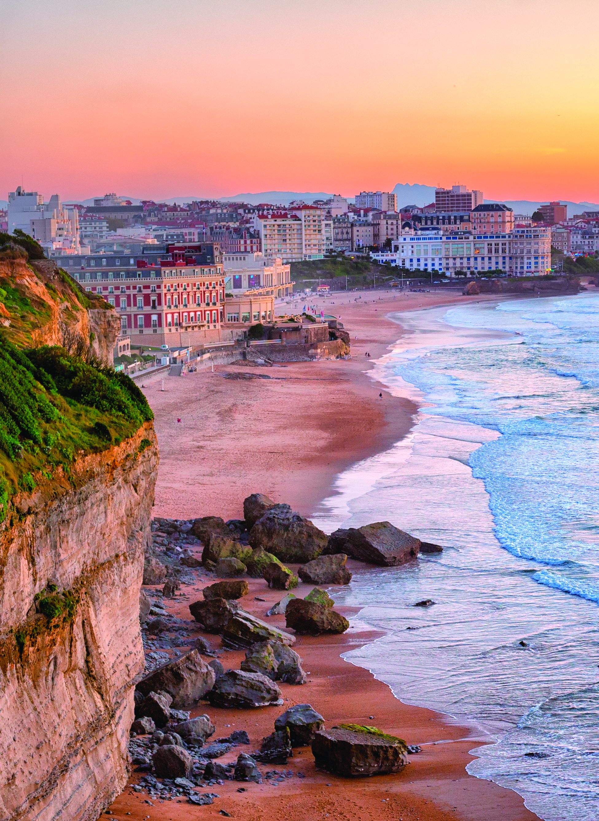 AVRUPA'NIN DALGA VE SÖRF BAŞKENTİ BIARRITZ