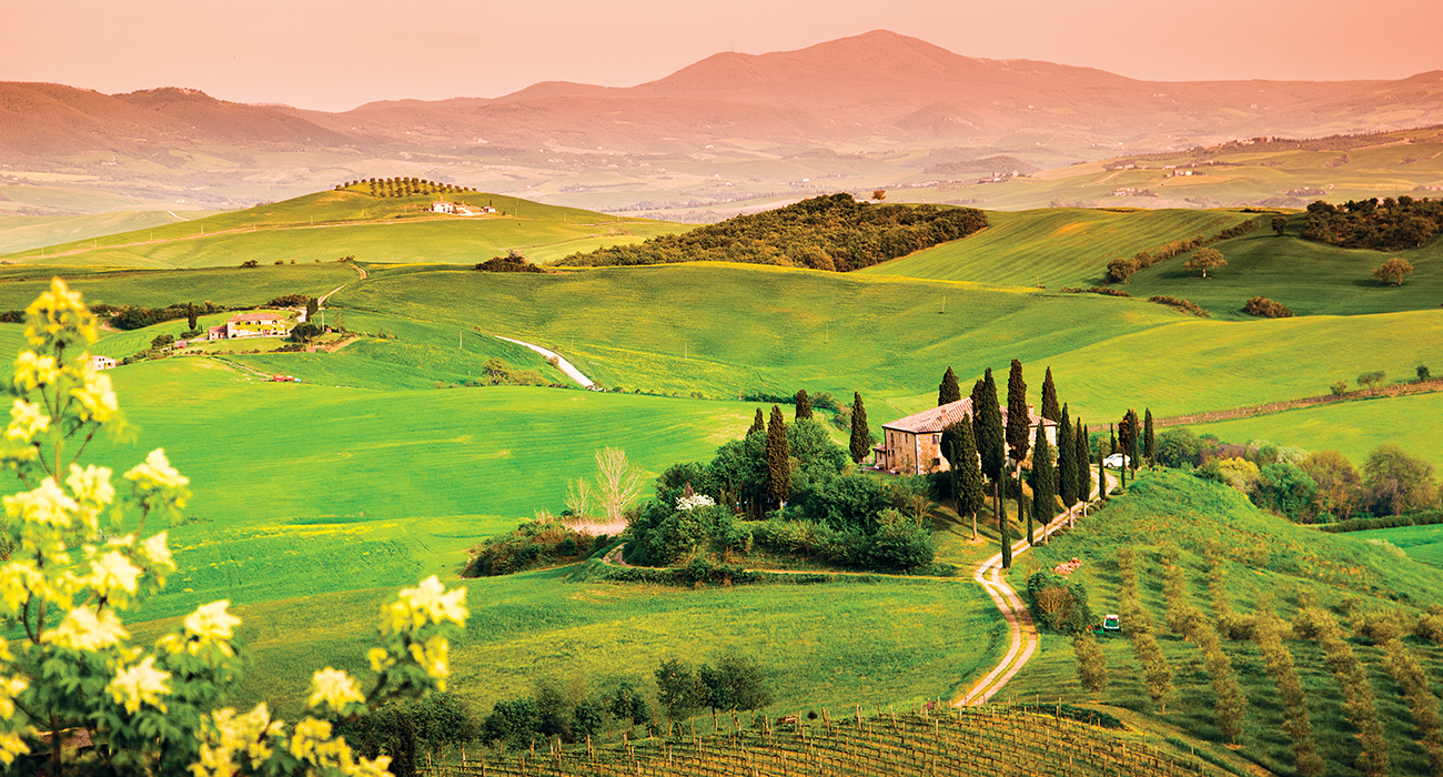 GÜZELLİĞİ İLE  BÜYÜLEYİCİ BİR DÜNYA;  TOSKANA