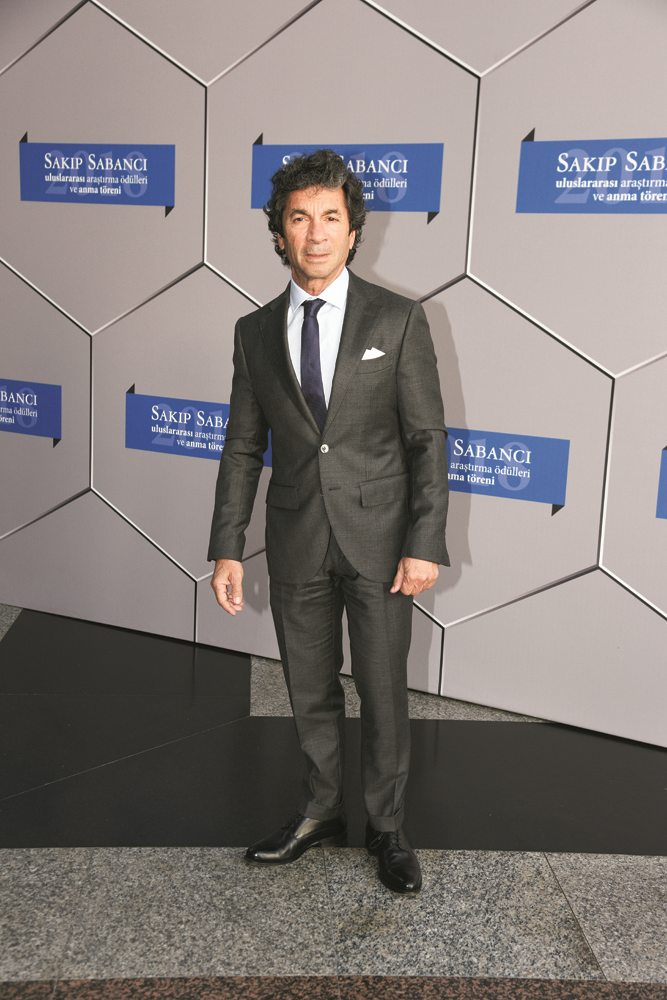 SAKIP SABANCIYI ANMA