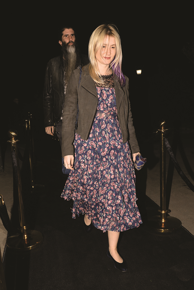 EĞLENCELİ AÇILIŞ