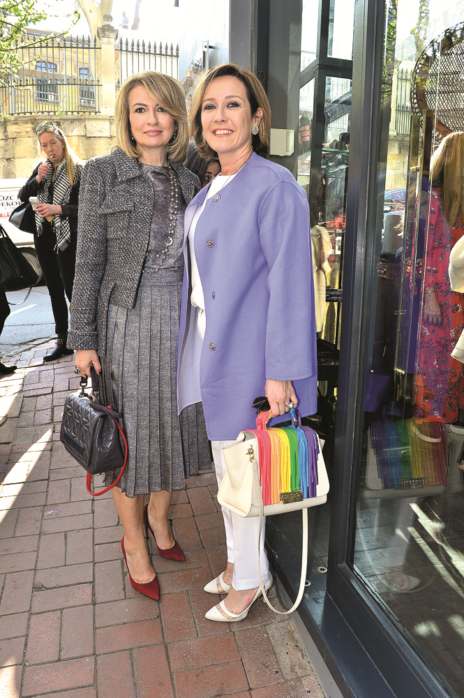 GÖRMEYEN ÇOCUKLARA DESTEK