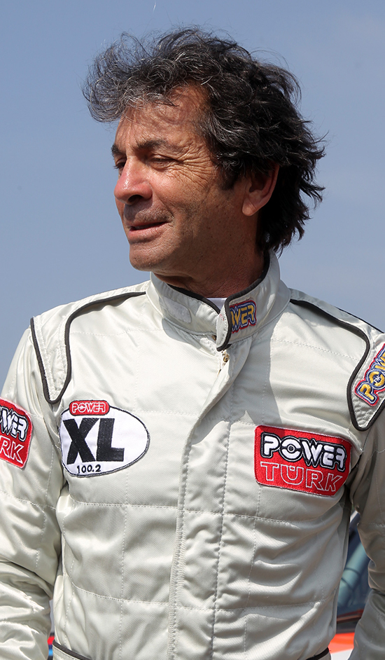 RETRO RALLİ OTOMOBİLLERİ YARIŞTI