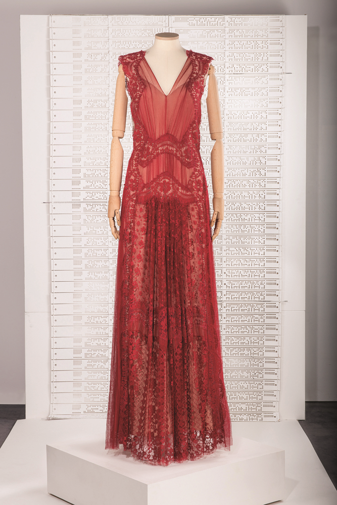 HAUTE DANTELLE SERGİSİ