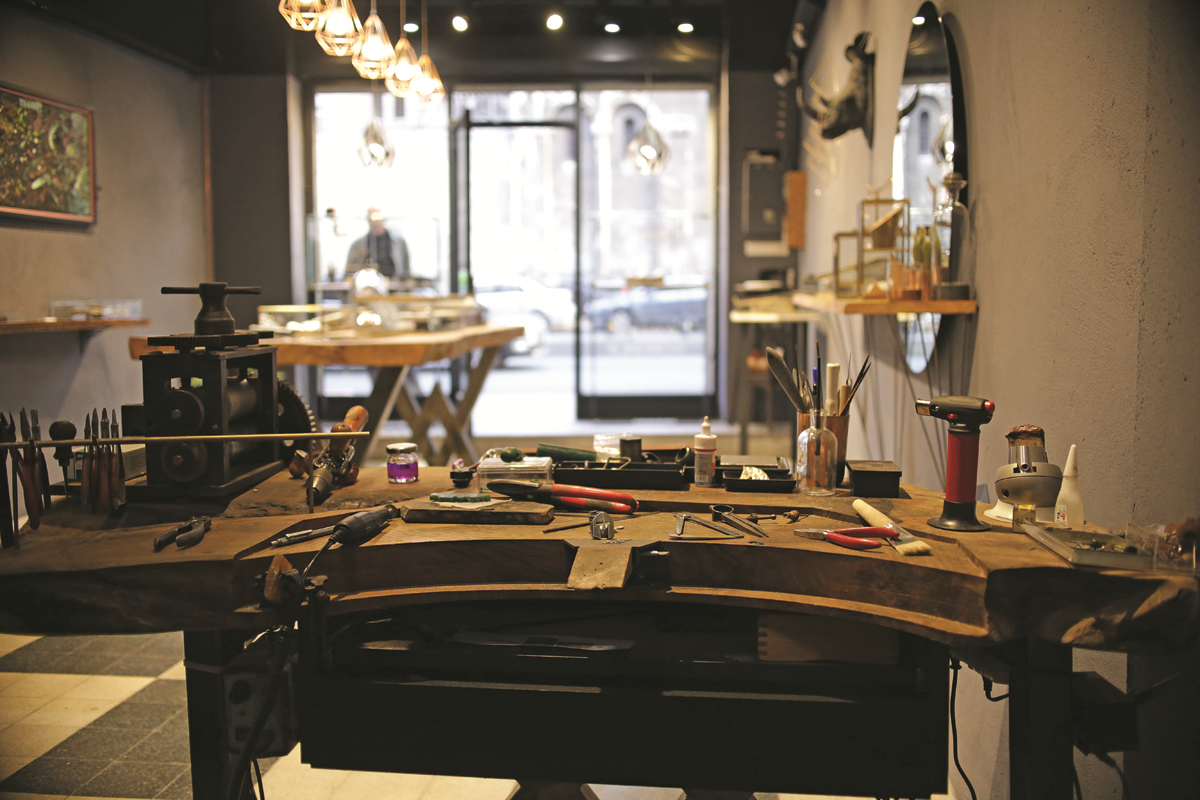 HAFTANIN TASARIMCISI MANUK DURMAZGÜLER