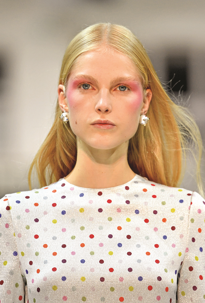 YÜKSELEN TREND: PUANTİYE