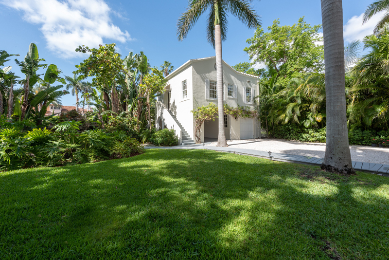 AL CAPONENİN MİAMİDEKİ EVİ SATIŞA ÇIKTI