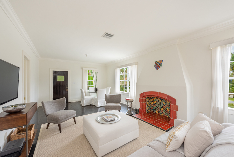 AL CAPONENİN MİAMİDEKİ EVİ SATIŞA ÇIKTI