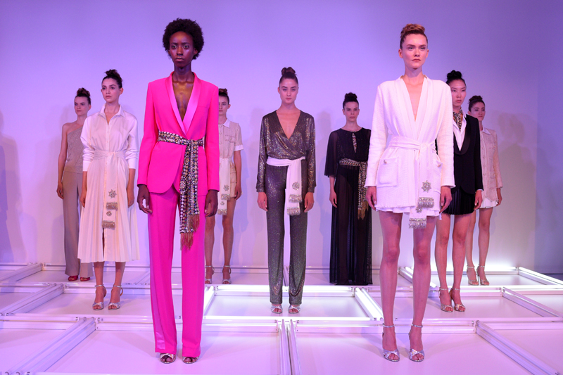 DERİN MERMERCİ KOLEKSİYONUNU TANITTI