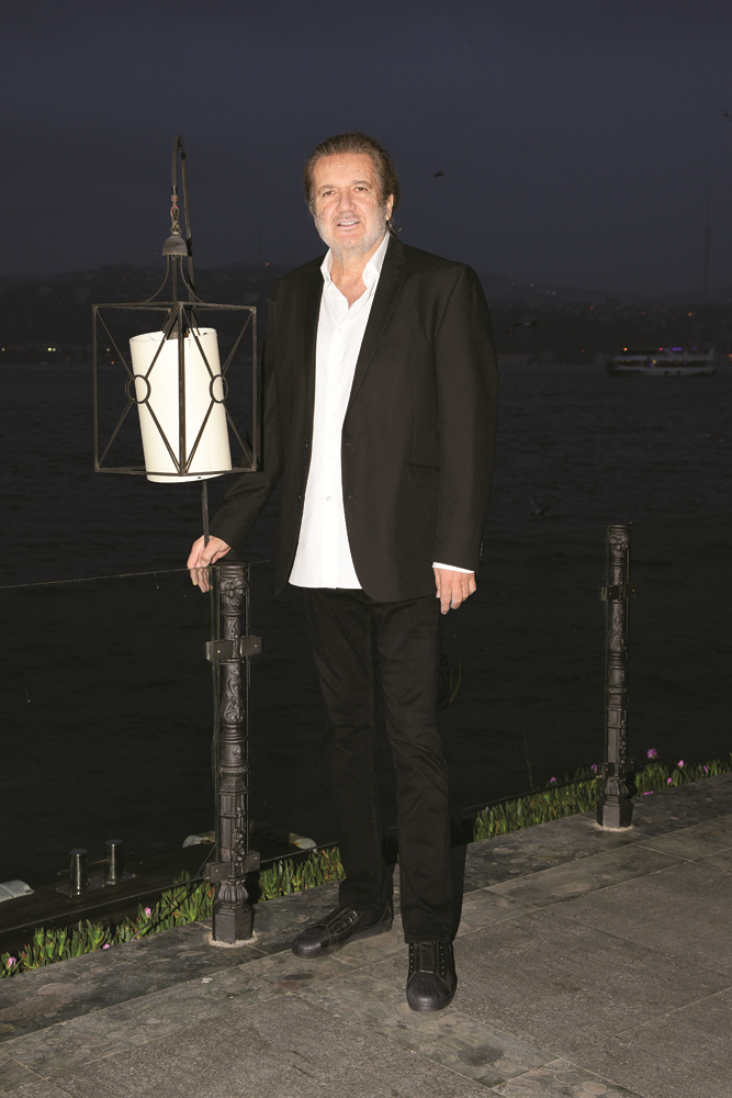 OTOMOBİL TUTKUNLARINA ÖZEL GECE