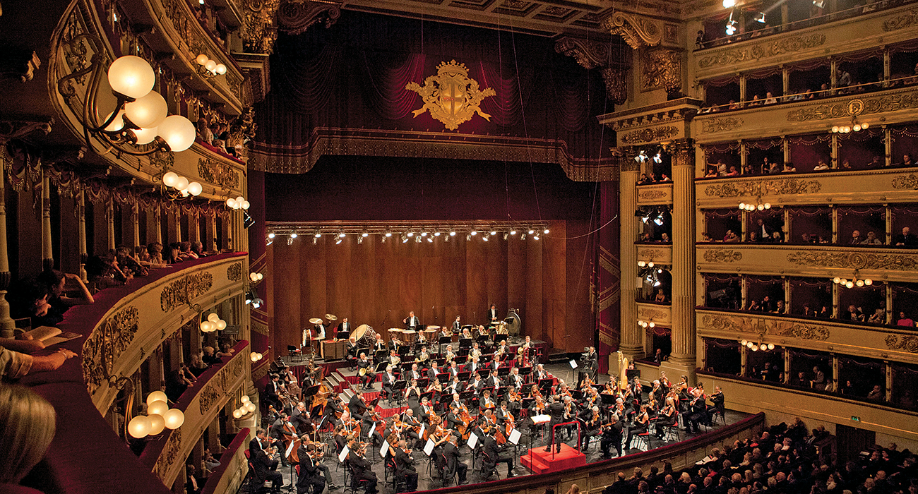 LA SCALA FİLARMONİ ORKESTRASI