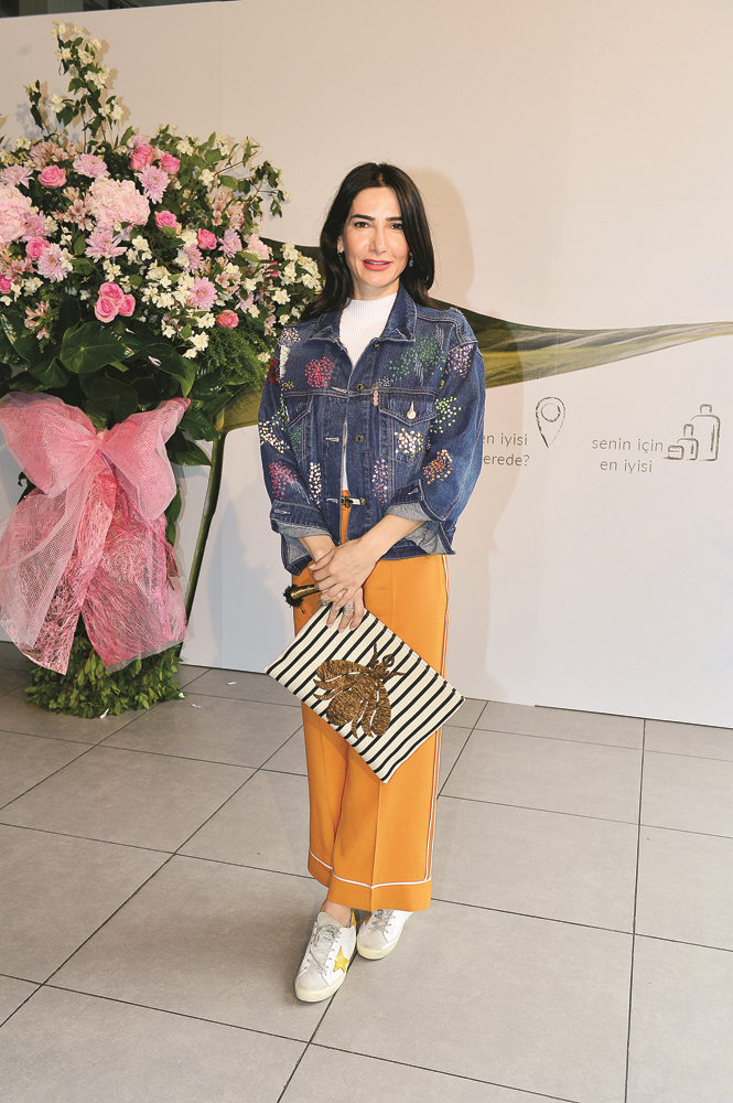 ASLI ŞEN YOUTUBE KANALI AÇTI