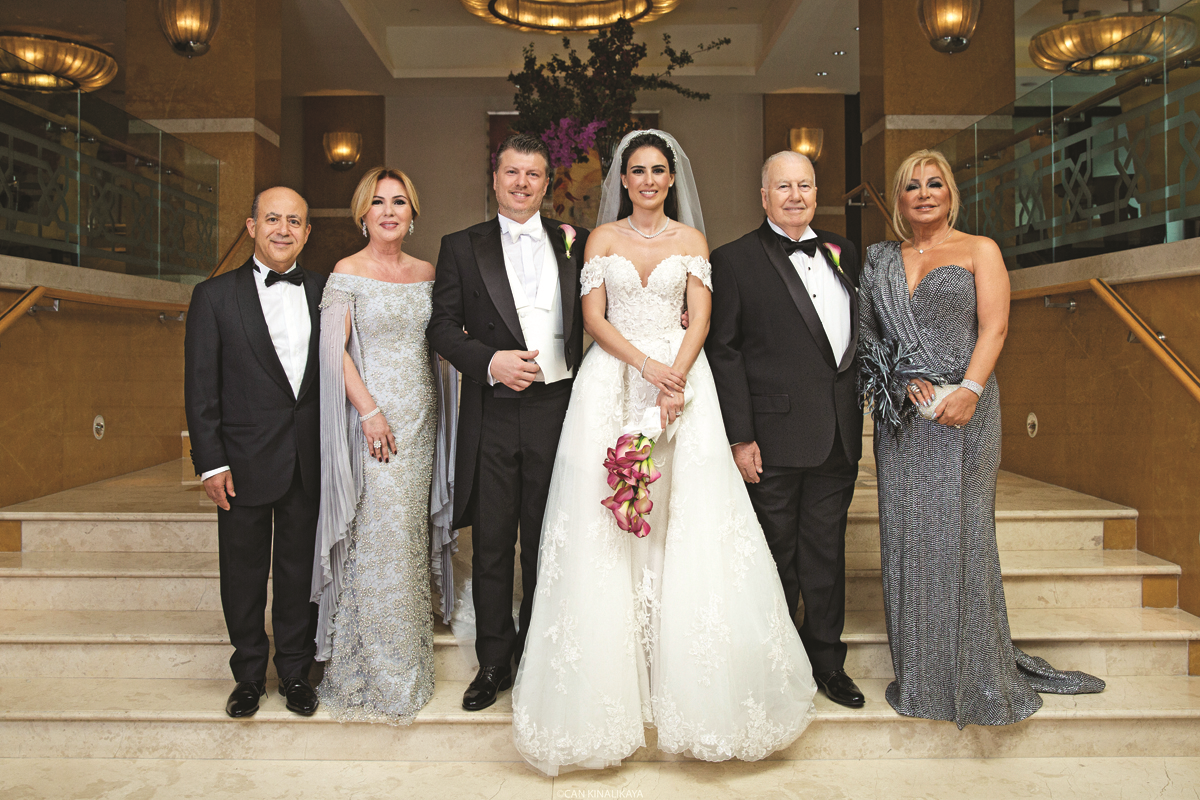 BOĞAZDA GÖRKEMLİ DÜĞÜN