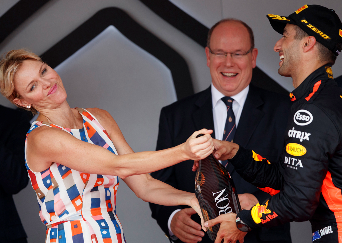 MONACO GRAND PRIXSİNDE KAZANAN DANIEL RICCIARDO OLDU