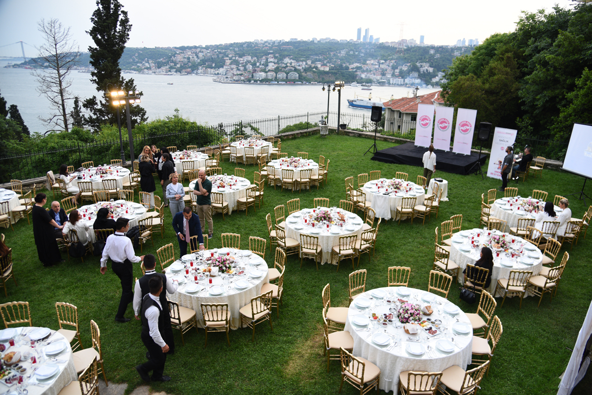 BOĞAZ’DA  ANLAMLI BULUŞMA 