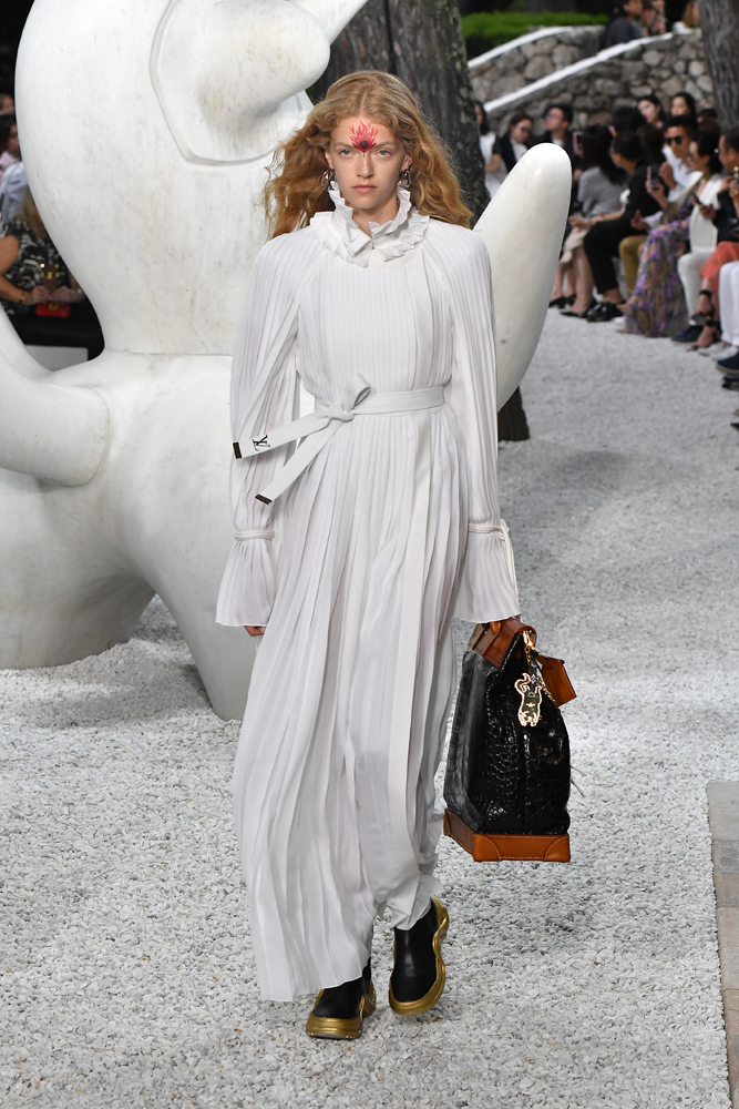 LOUIS VUITTON CRUISE 2019