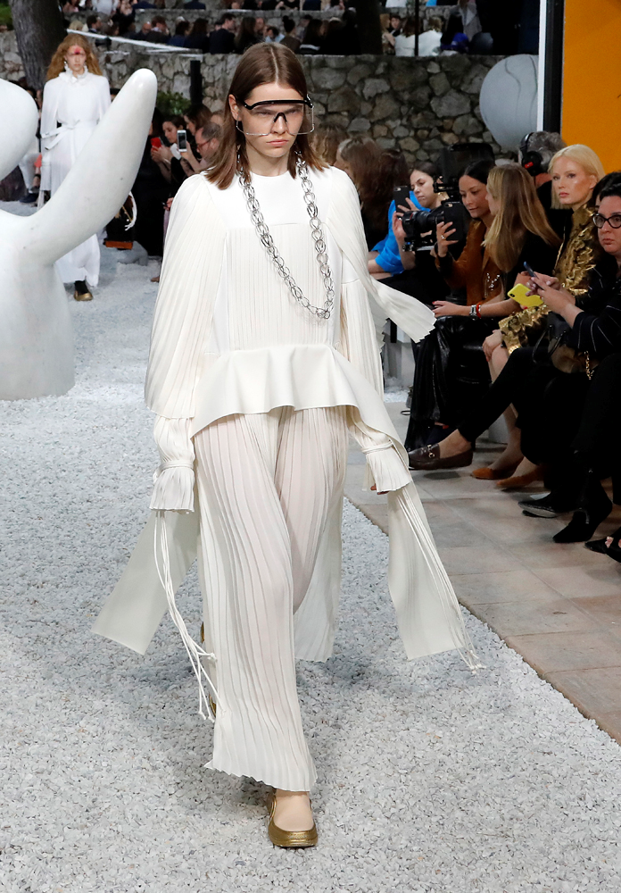 LOUIS VUITTON CRUISE 2019