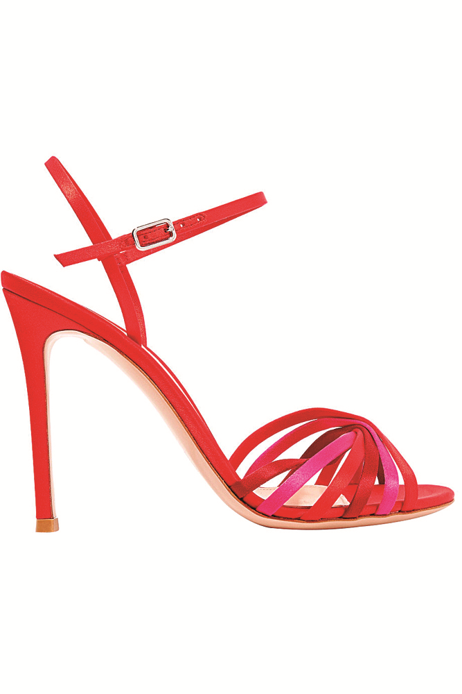 MODADA GÖSTERİŞ ZAMANI