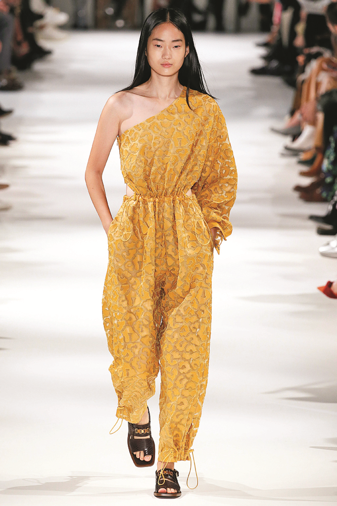 2018 YAZ SEZON TRENDİ AÇIK OMUZLAR