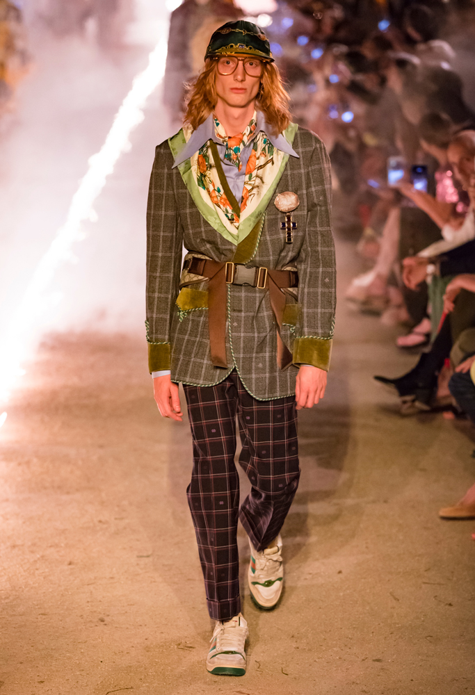 GUCCI CRUISE 2019 MODA ŞOVU